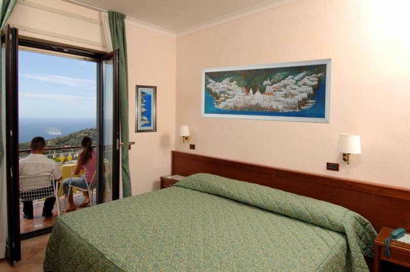 Hotel Montana ซานตากาตา ซุย ดูเอกอลฟี ภายนอก รูปภาพ